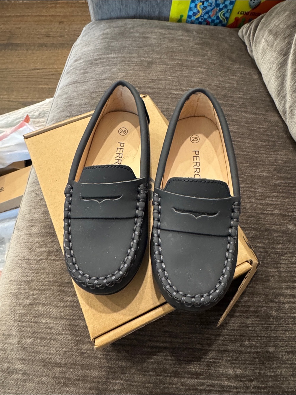 PERRONI Black Leather Loafers - Classic Penny Moccasin